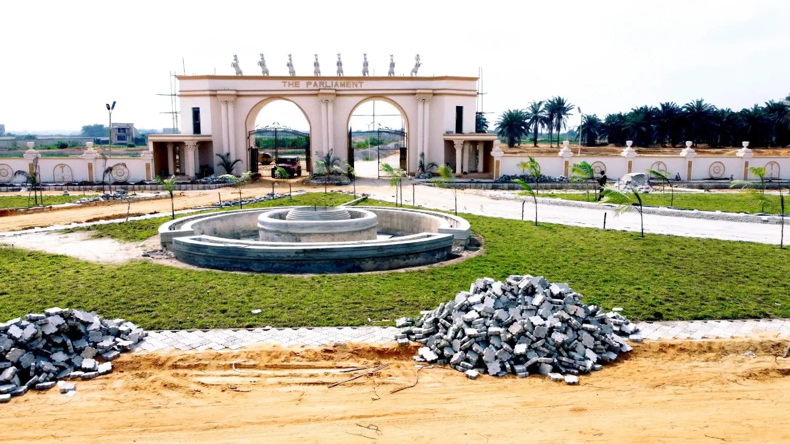 1,000Sqm Land for Sale at Ibeju-Lekki in The House of Parliament